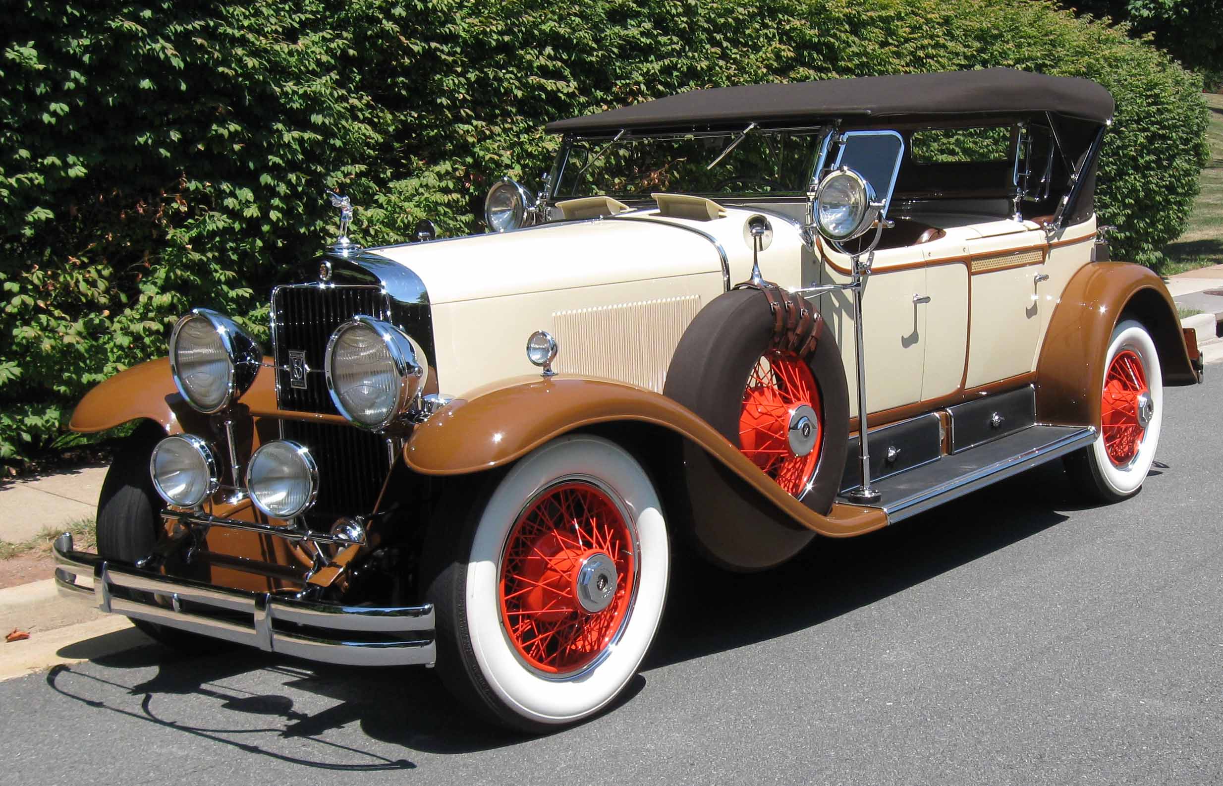 HD Quality Wallpaper | Collection: Vehicles, 2468x1586 1929 Cadillac V-8 Dual Cowl Phaeton