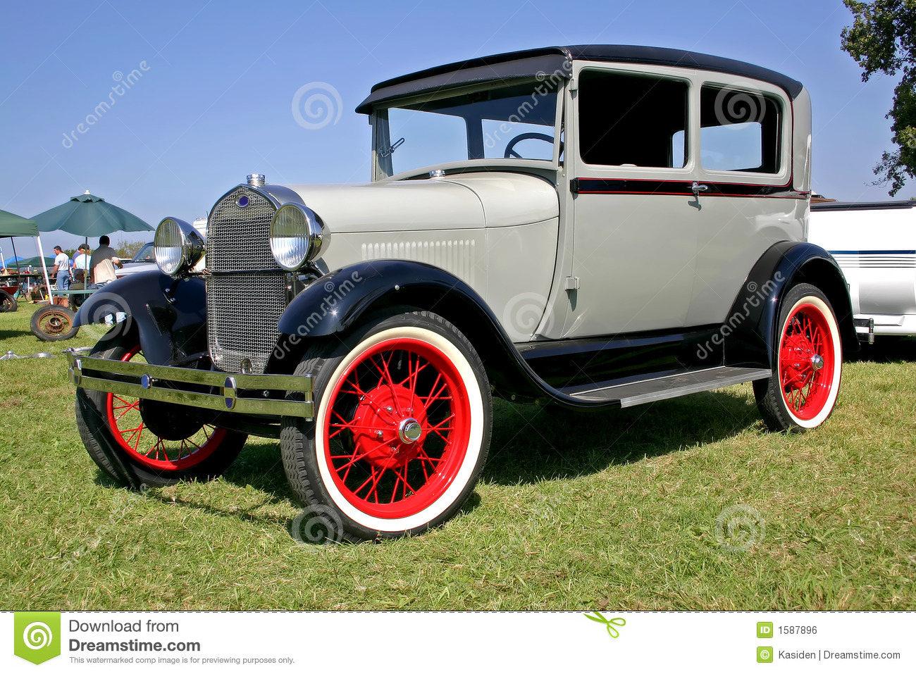 Nice Images Collection: 1930 Ford Sedan Desktop Wallpapers