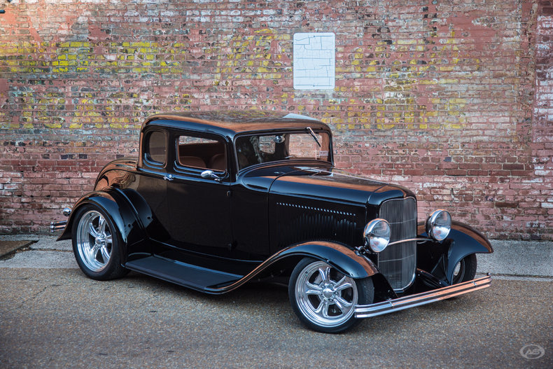 Images of 1932 Ford Five Window Coupe | 790x527