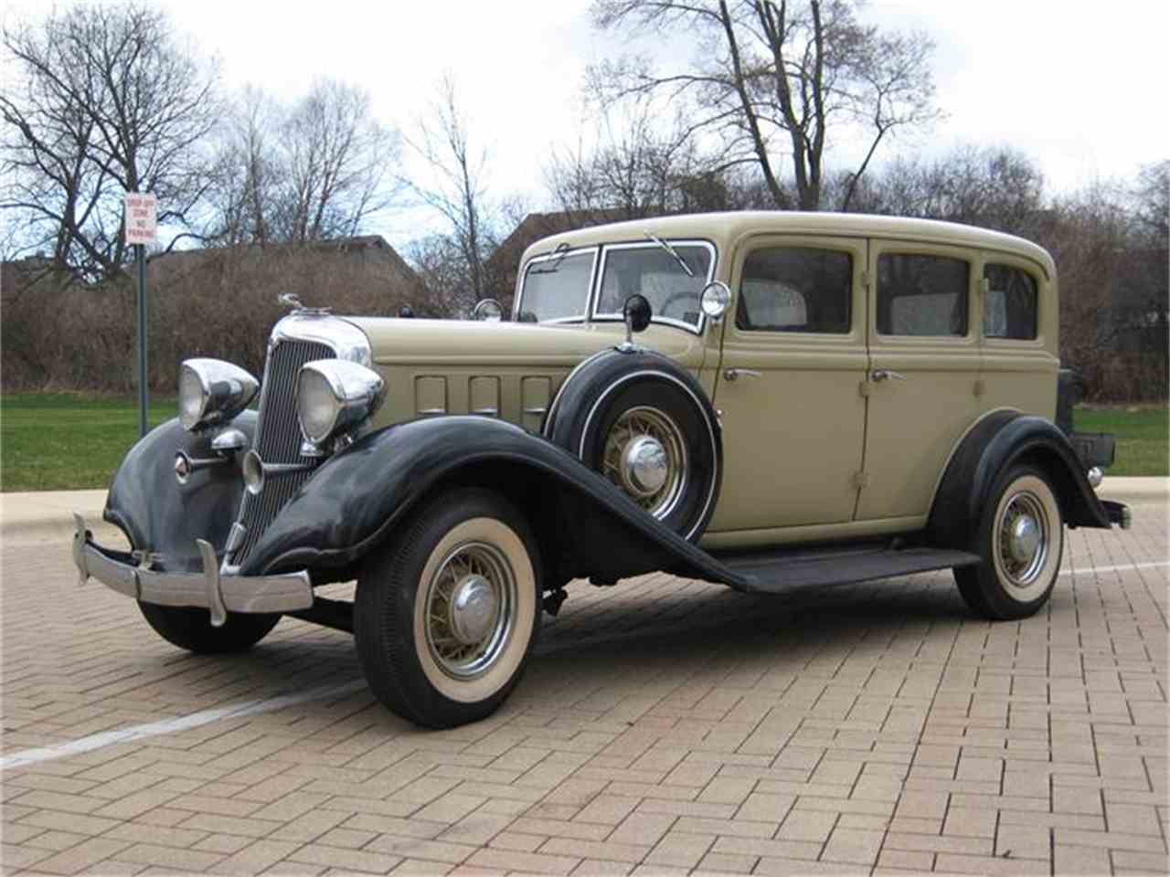 1933 Chrysler Imperial #6