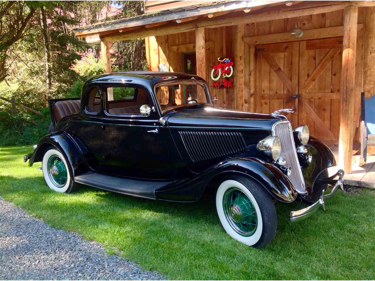 1933 Ford Coupe #10
