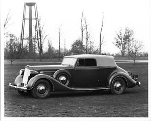 1936 Packard V-12 Sedan Victoria #11