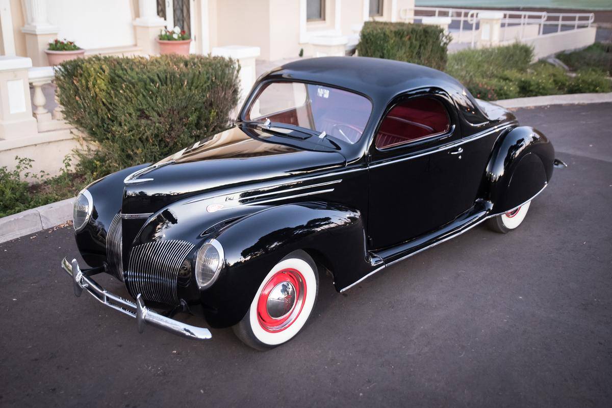 1940 Lincoln Zephyr Coupe #8