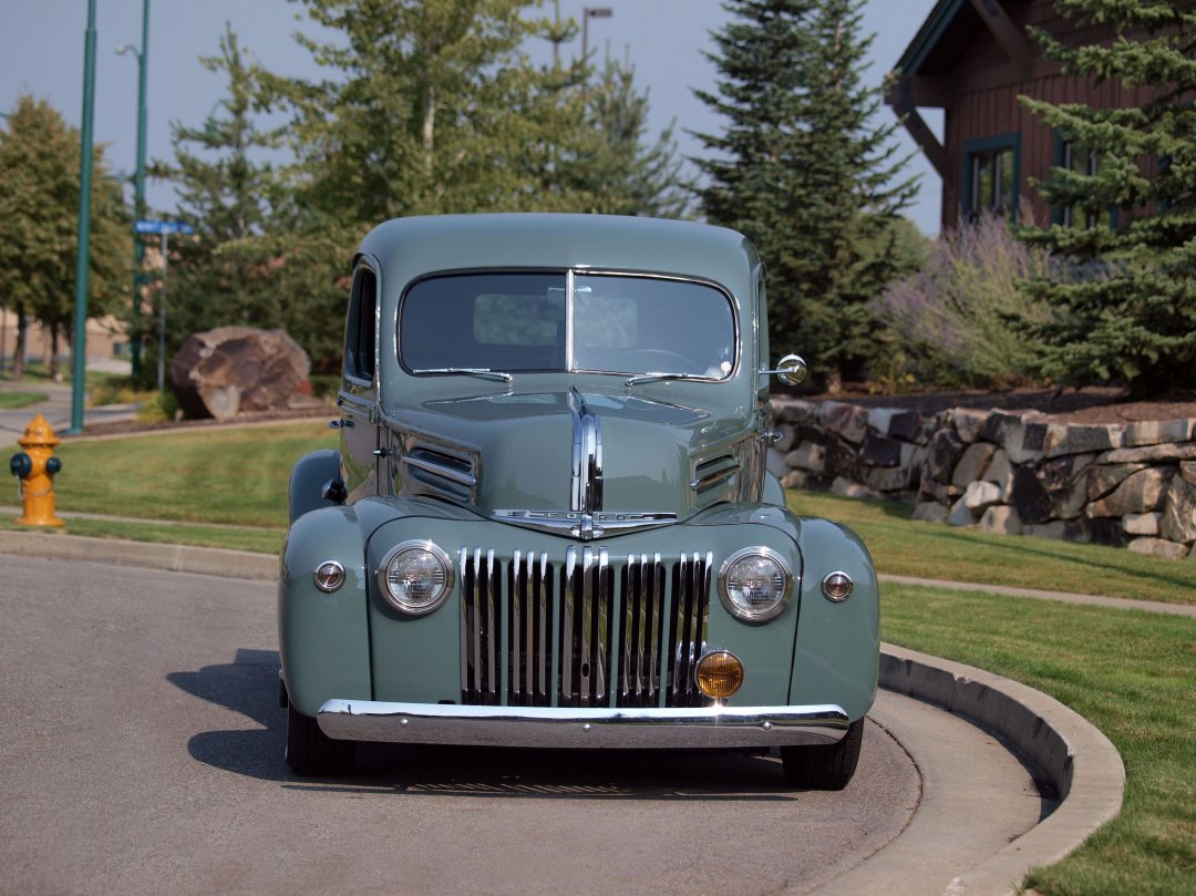 1946 Ford Pick Up #3