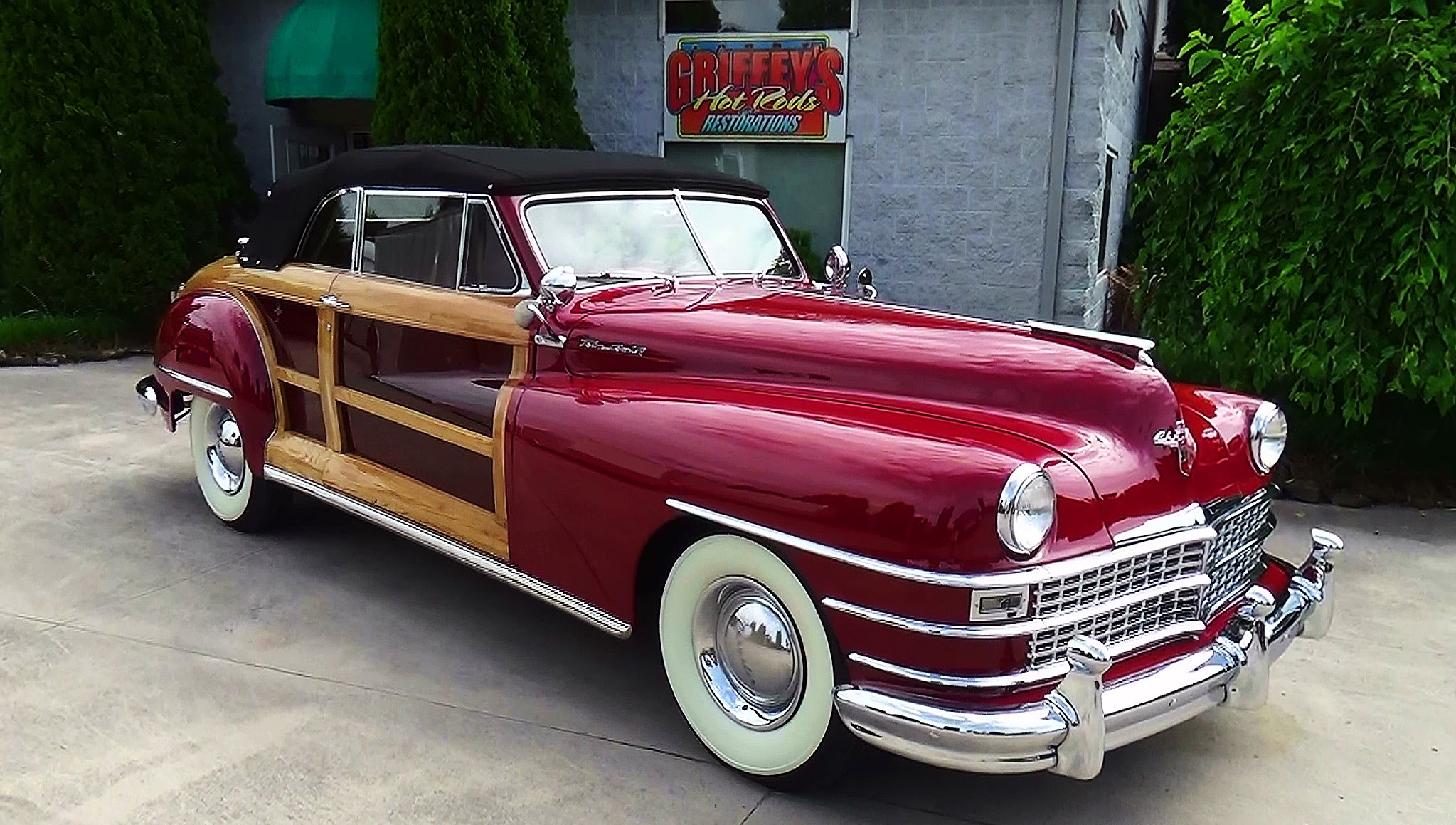 1947 Chrysler Town & Country #5