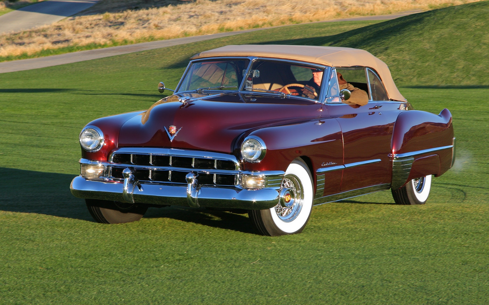 1680x1050 > 1949 Cadillac Sixty-two Convertible Wallpapers