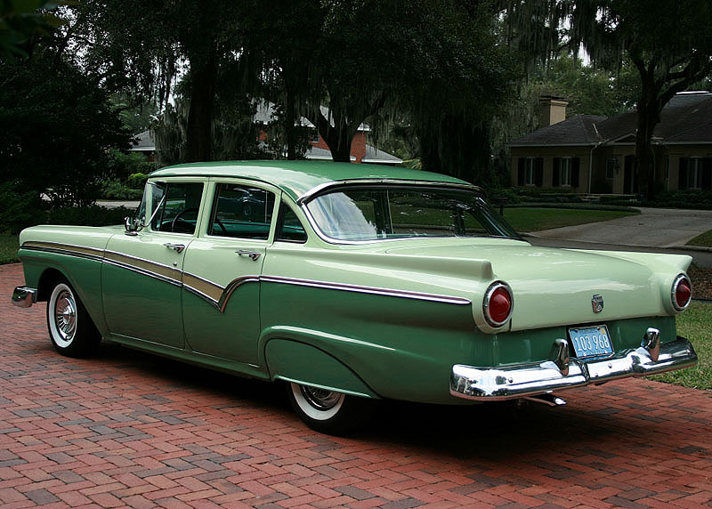 1957 Ford Custom #20