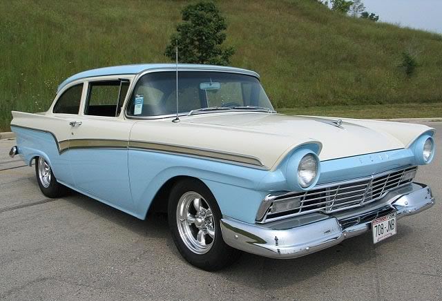 1957 Ford Custom #17