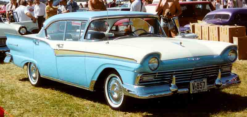 1957 Ford #18