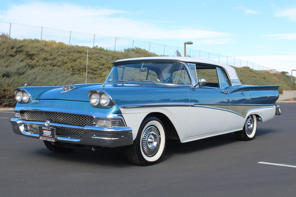1958 Ford #17
