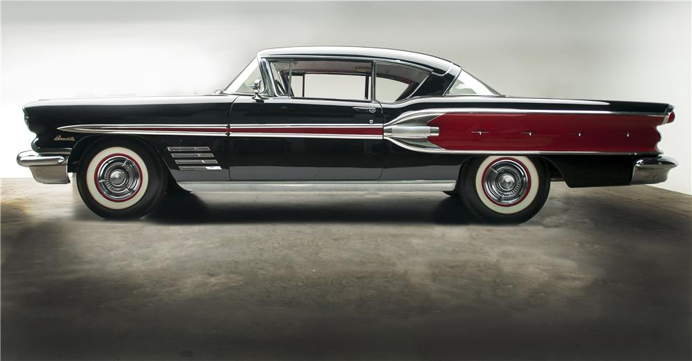 1958 Pontiac Bonneville #22
