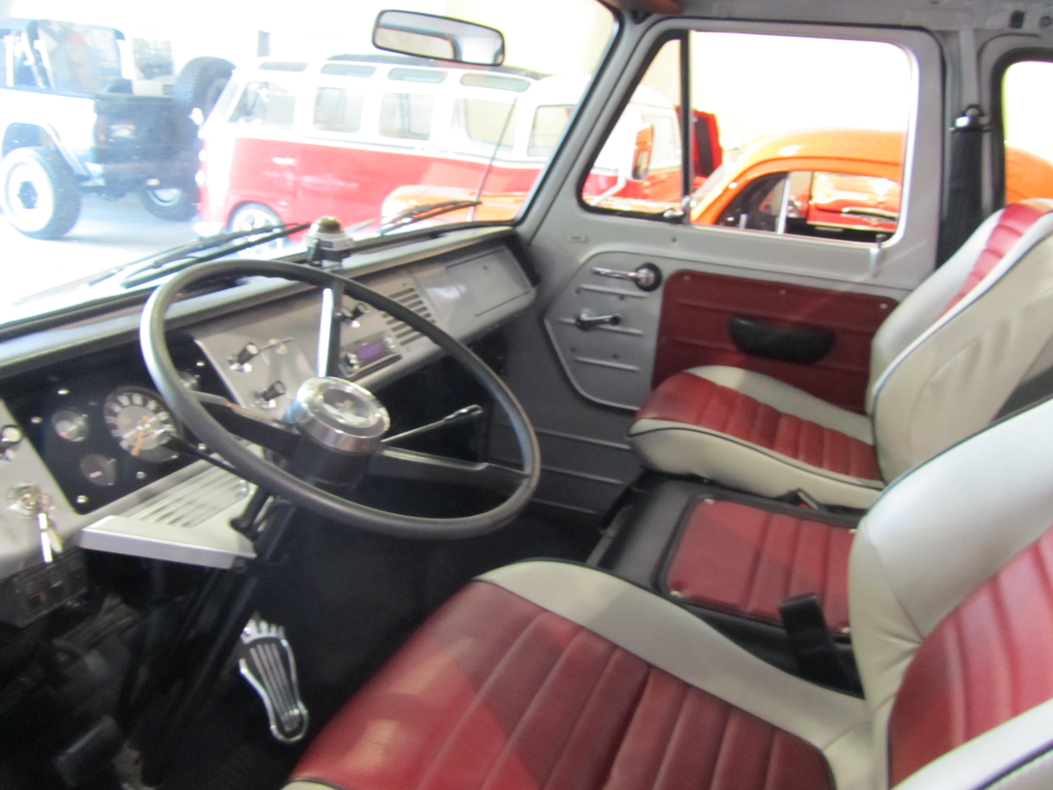 1961 Ford Econoline #7
