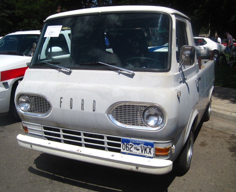 Nice Images Collection: 1961 Ford Econoline Desktop Wallpapers