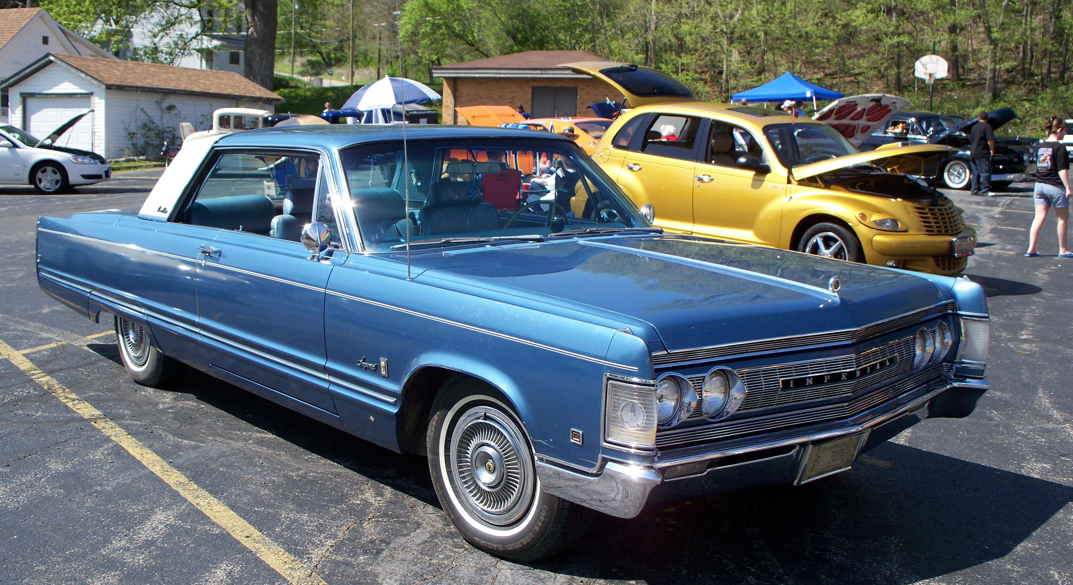 1967 Chrysler Imperial Crown Coupe #8