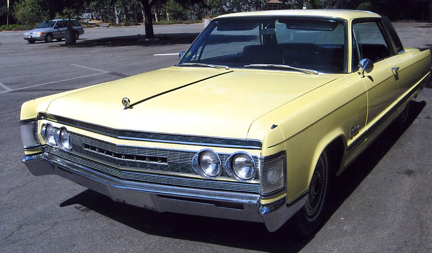 1967 Chrysler Imperial Crown Coupe #18