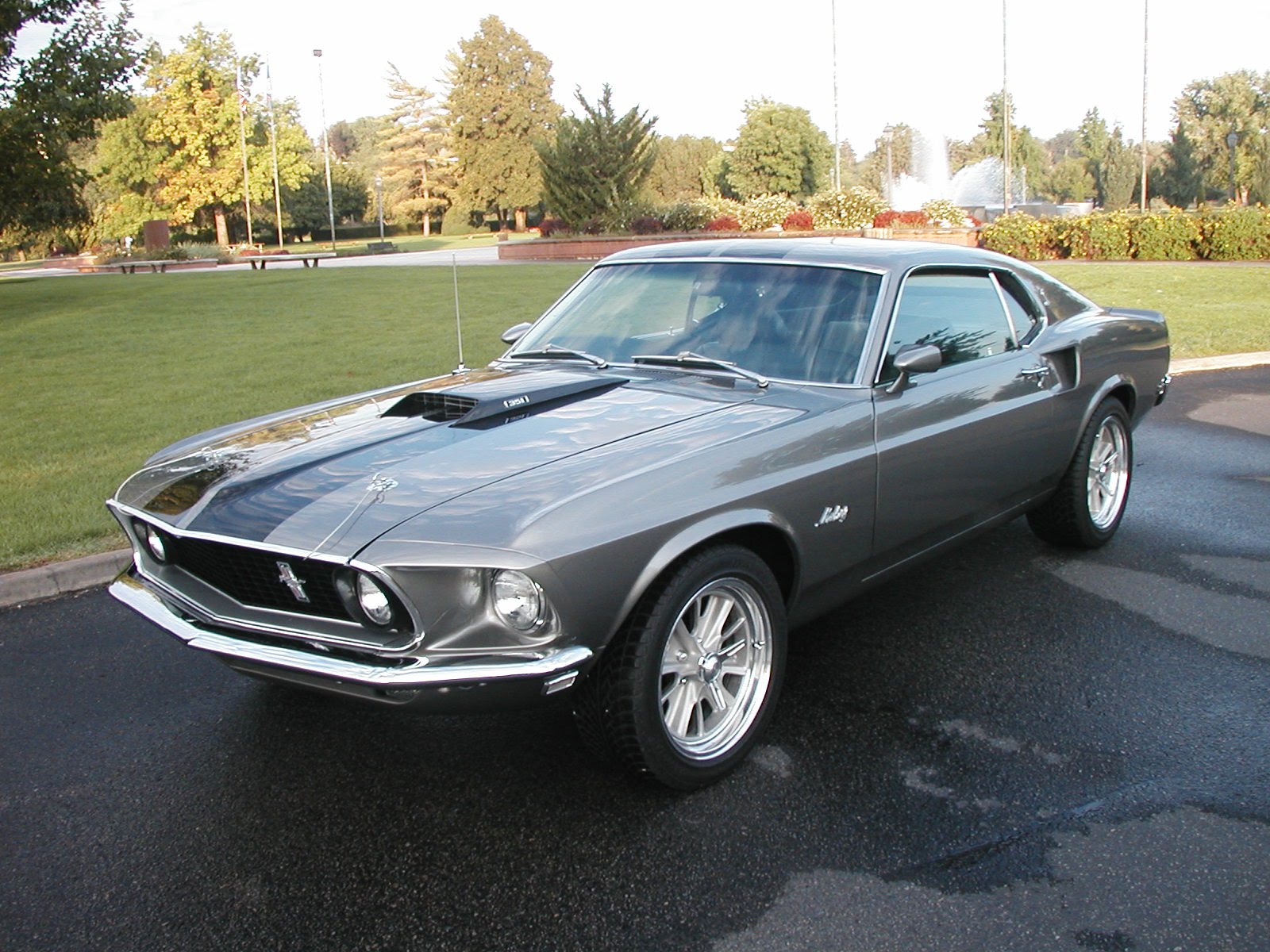Images of 1969 Ford Mustang Fastback | 1600x1200