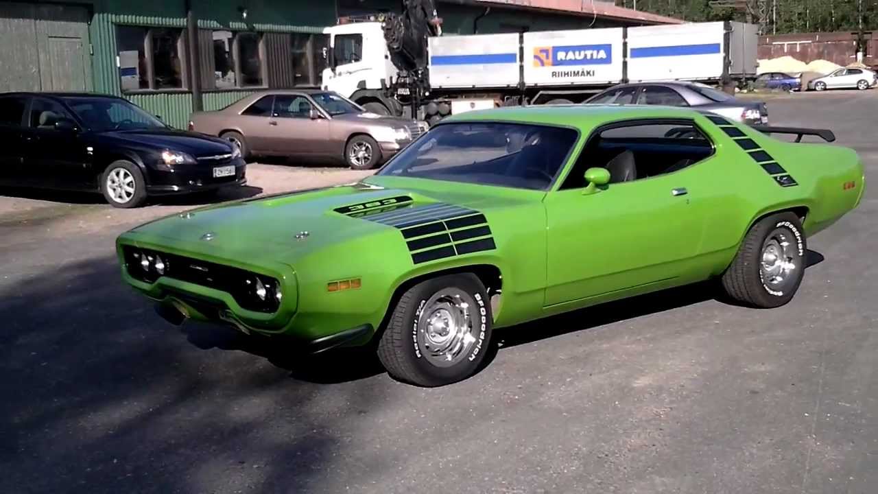 HQ 1971 Plymouth Road Runner Wallpapers | File 94.38Kb