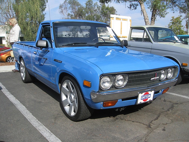 HD Quality Wallpaper | Collection: Vehicles, 640x480 1974 Datsun 620