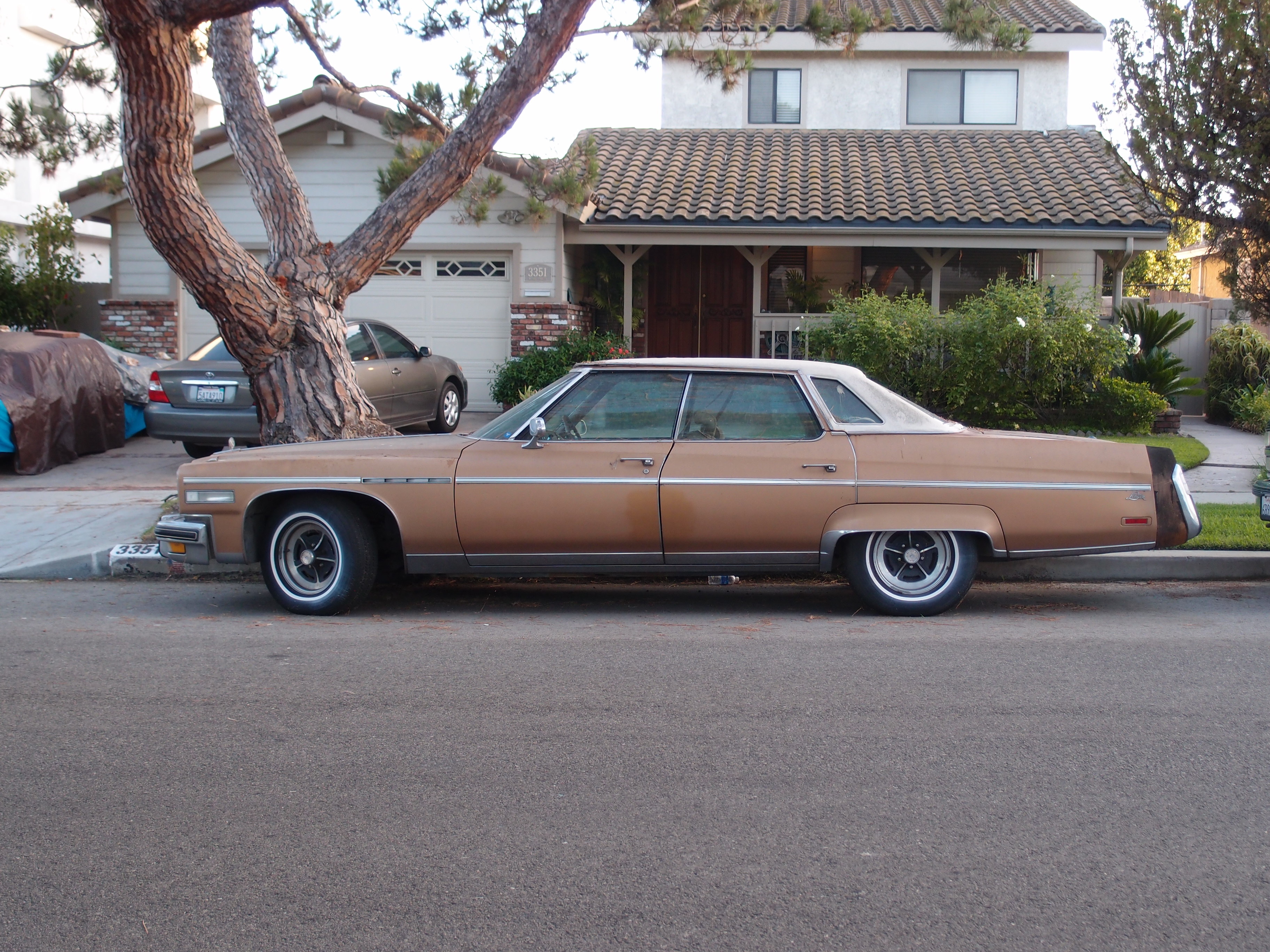3648x2736 > 1975 Buick Electra Wallpapers