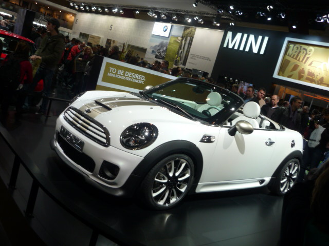 640x480 > 2009 Mini Roadster Concept  Wallpapers