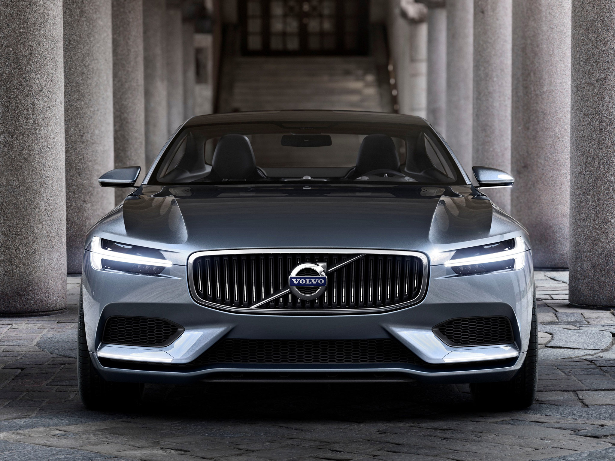 Images of 2013 Volvo Coupe Concept | 2048x1536
