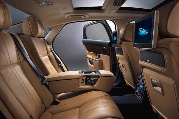 Images of 2014 Jaguar XJR Long Wheelbase | 620x414