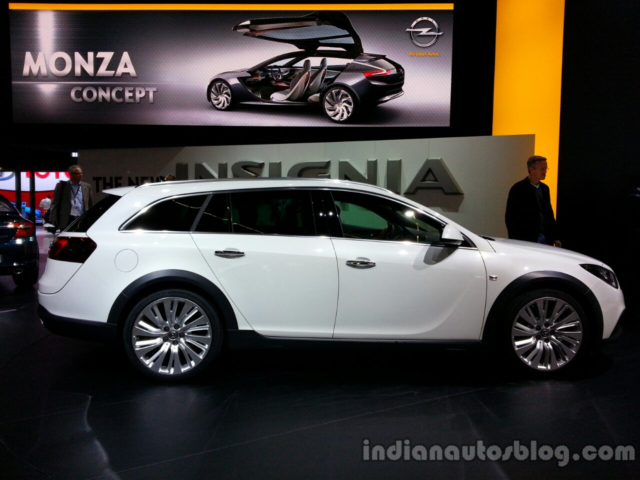 2014 Opel Insignia Country Tourer Pics, Vehicles Collection