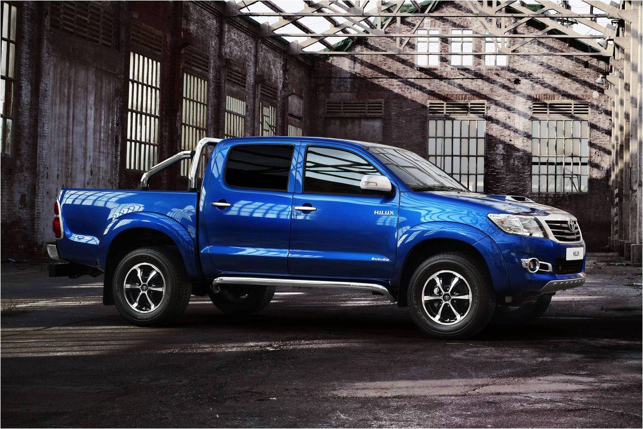Nice wallpapers 2014 Toyota Hilux Invincible 1280x853px
