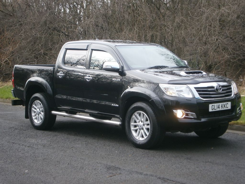 2014 Toyota Hilux Invincible Pics, Vehicles Collection