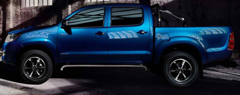 Nice wallpapers 2014 Toyota Hilux Invincible 480x190px