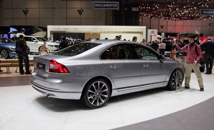 Images of 2014 Volvo S80 | 429x262