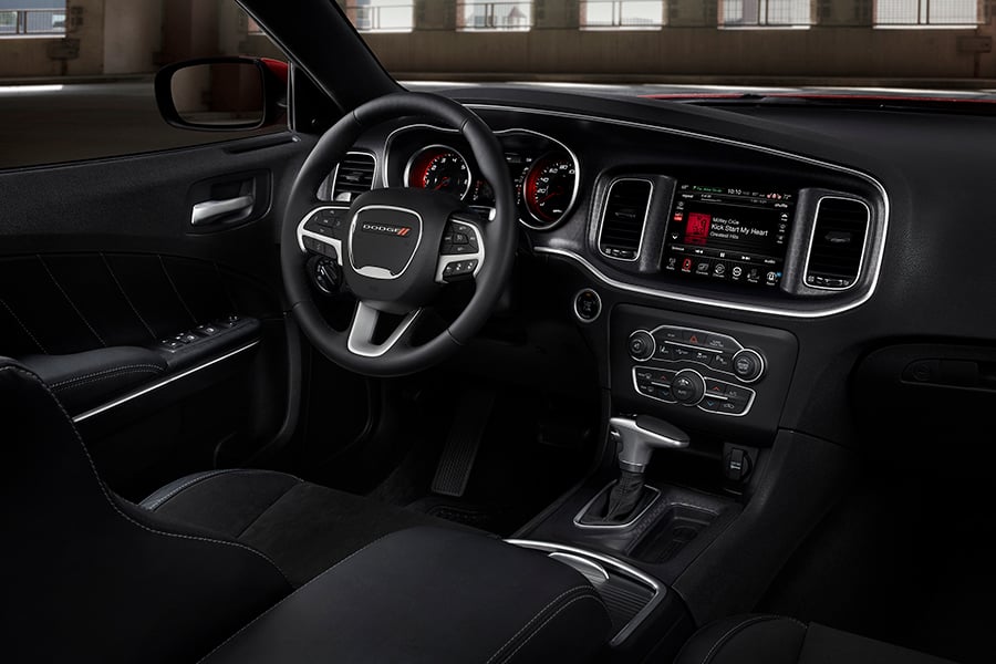 2015 Dodge Charger #6