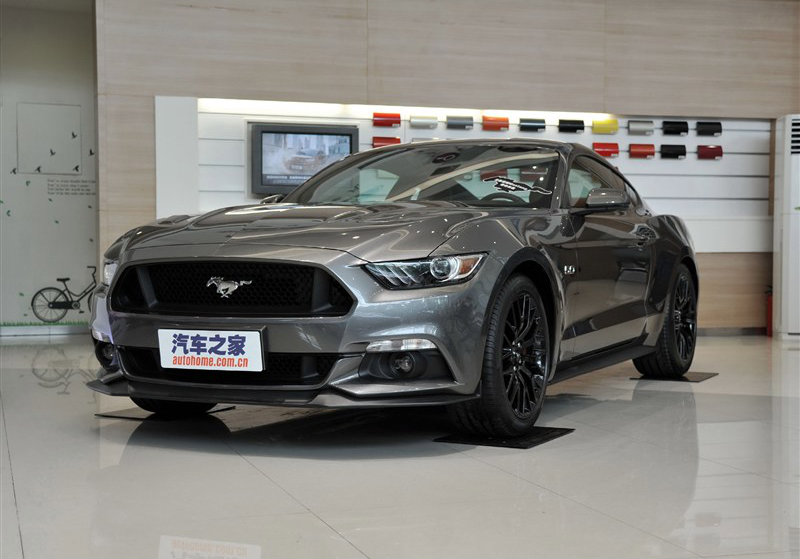 2015 Ford Mustang GT #18