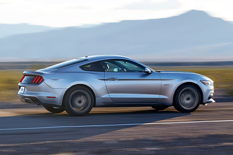 2015 Ford Mustang #8