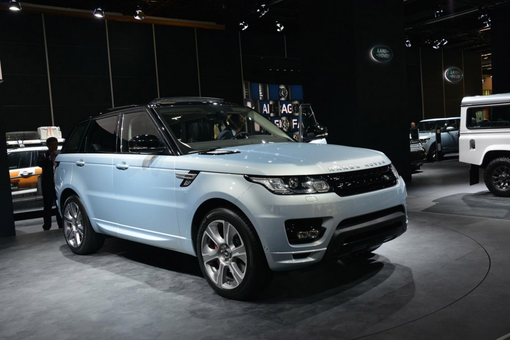 2015 Land Rover Range Rover Hybrid #9