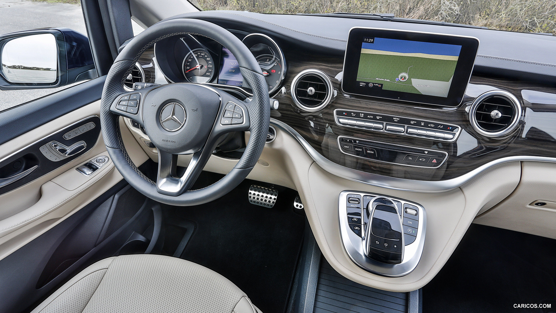 2015 Mercedes-benz V-class #9