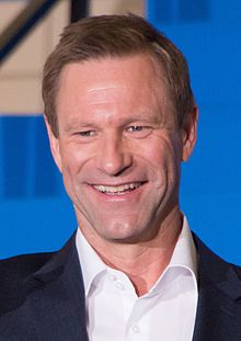 Aaron Eckhart High Quality Background on Wallpapers Vista