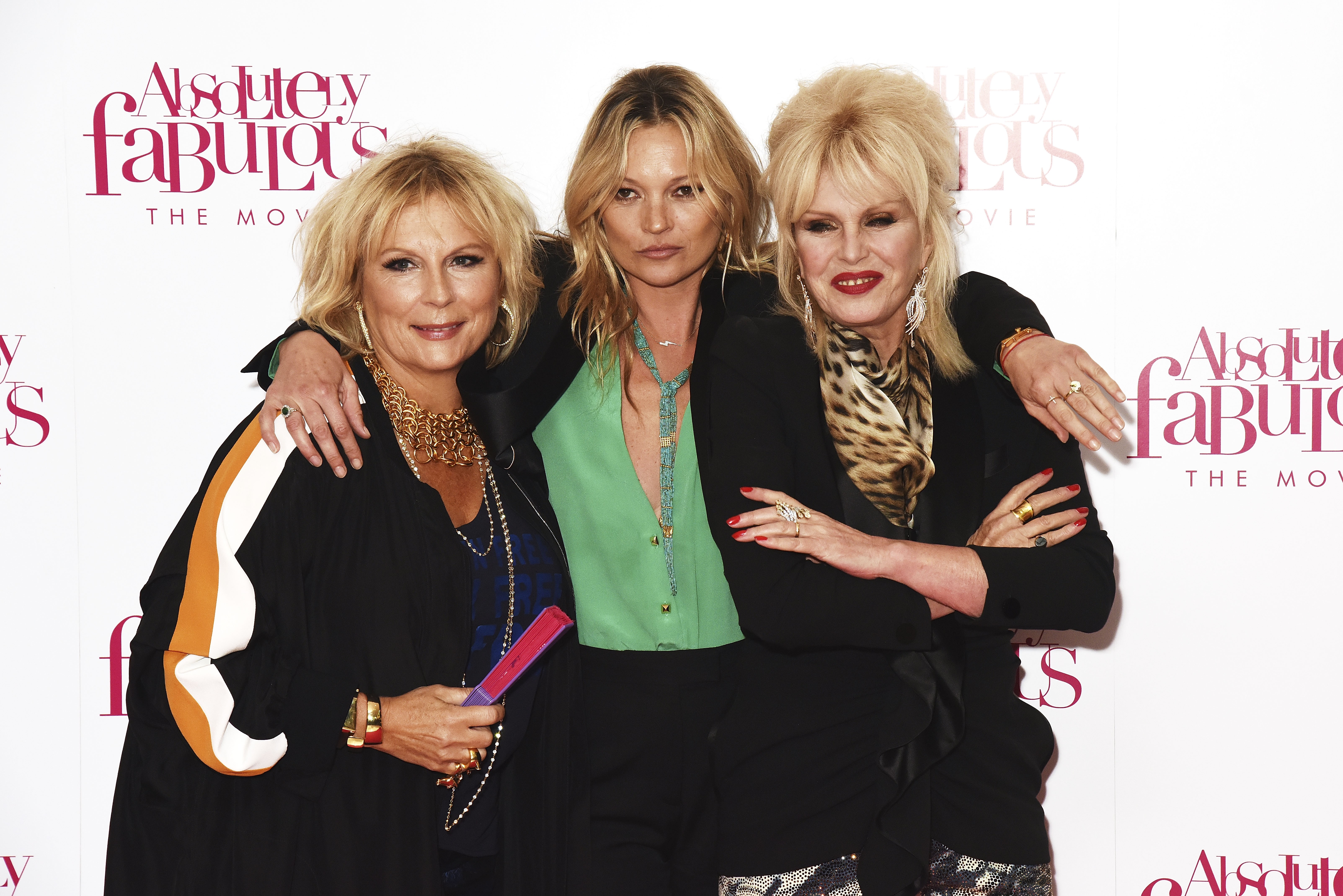 High Resolution Wallpaper | Absolutely Fabulous 6412x4279 px