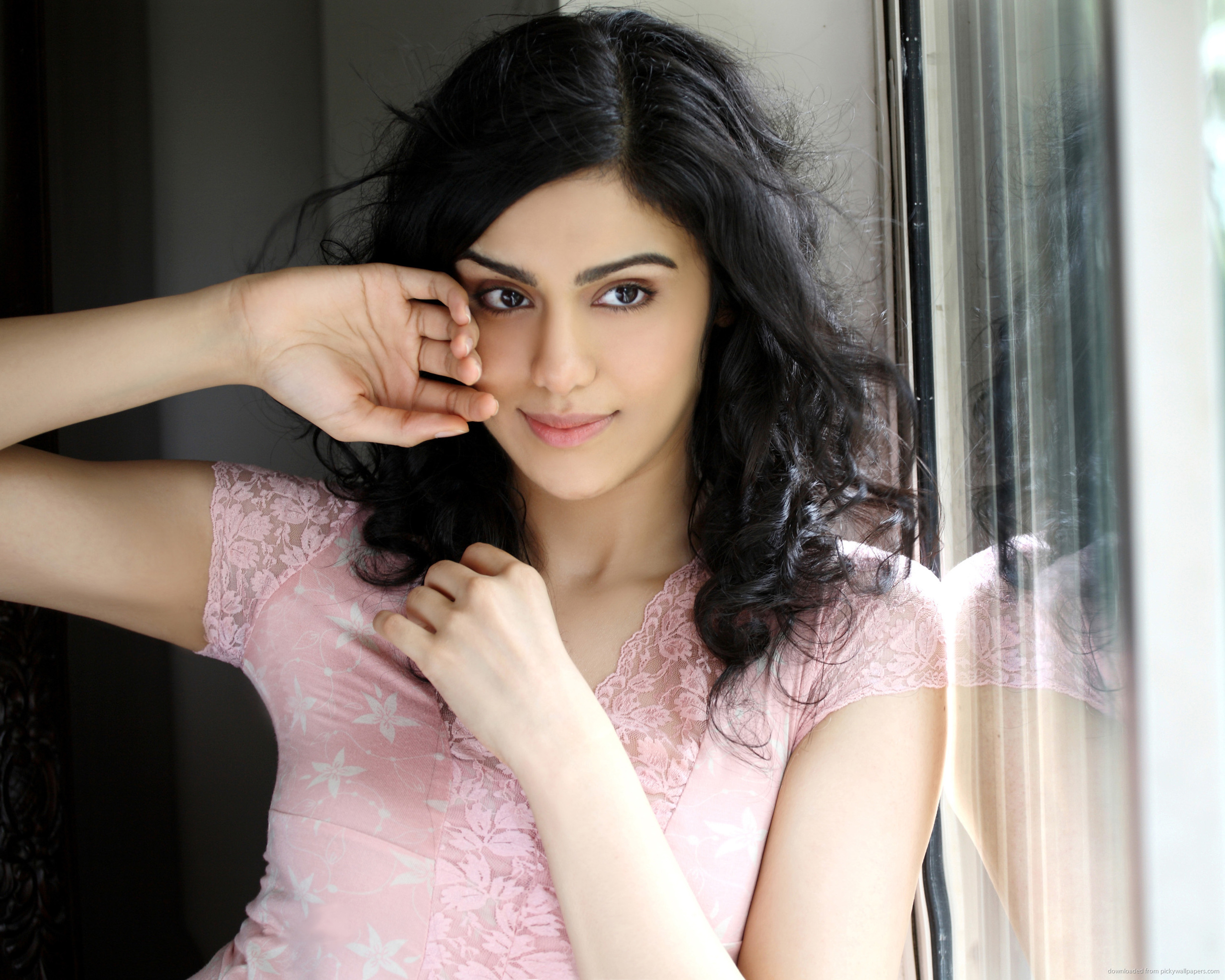 Amazing Adah Sharma Pictures & Backgrounds