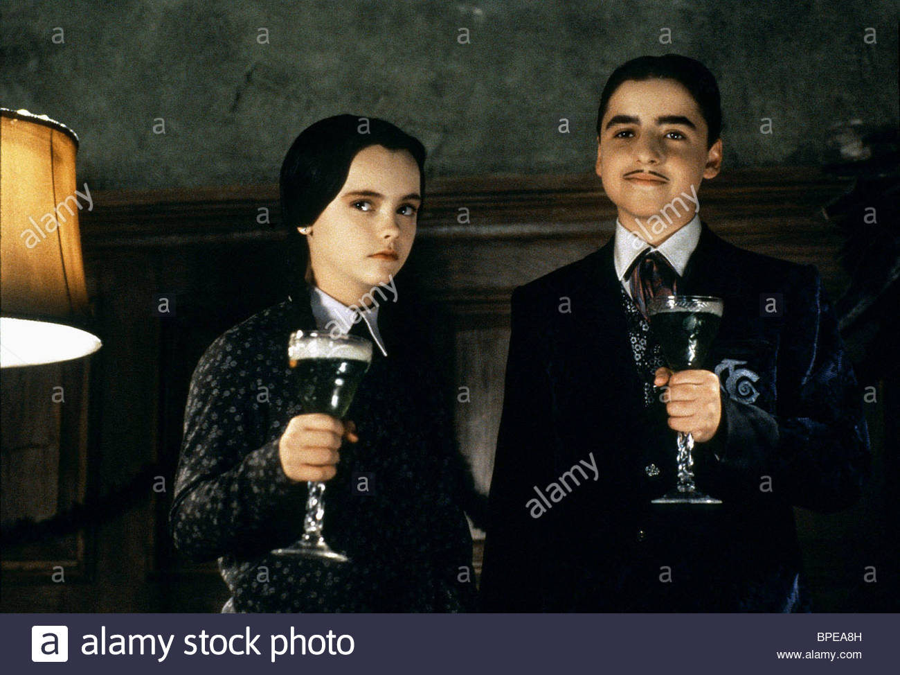 HD Quality Wallpaper | Collection: Movie, 1300x974 Addams Family Values