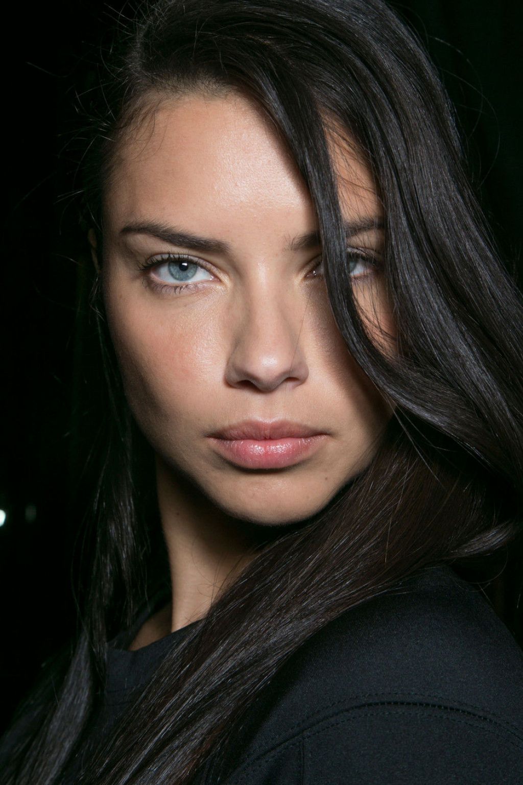 Adriana Lima Backgrounds, Compatible - PC, Mobile, Gadgets| 1024x1537 px