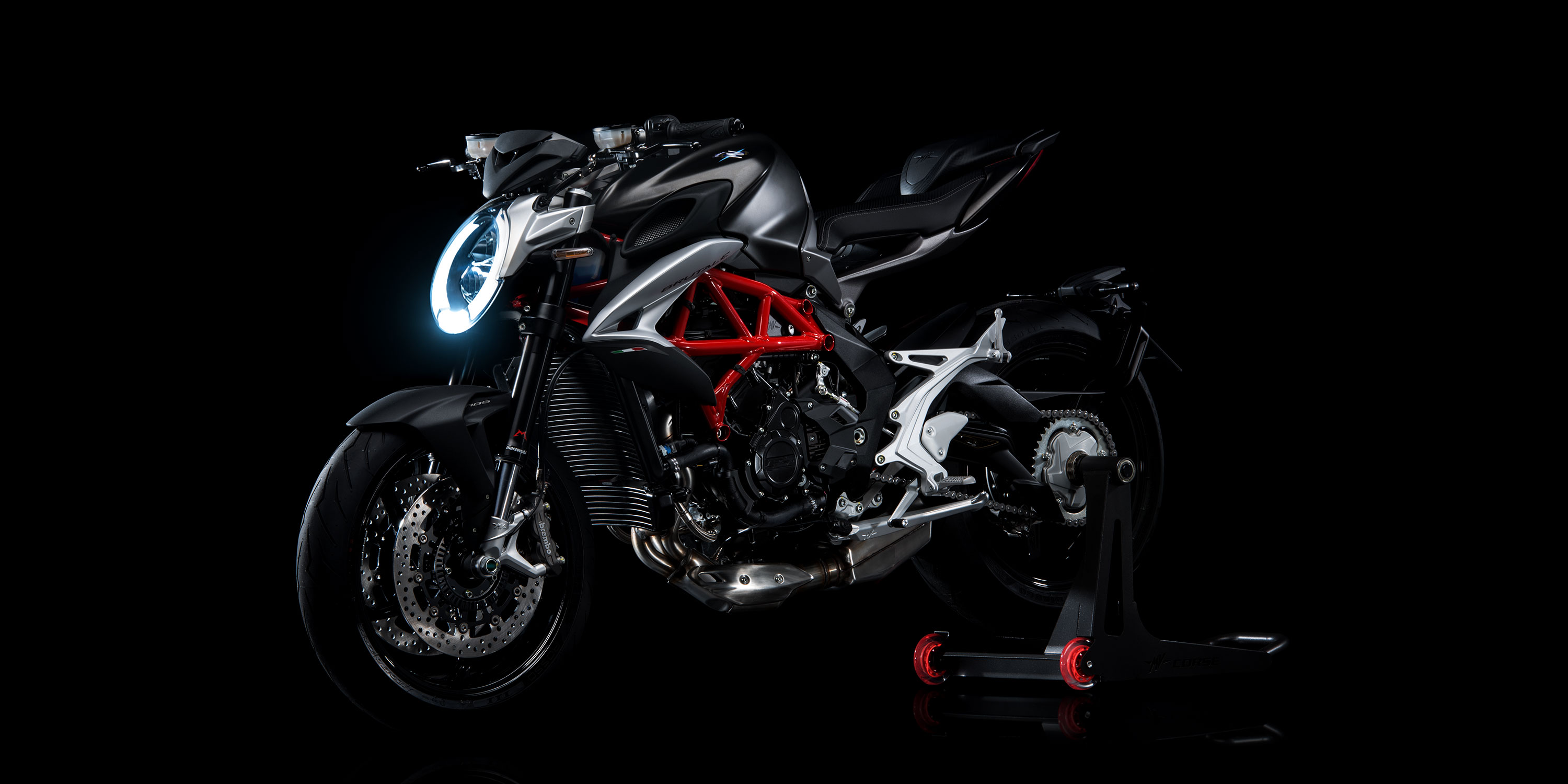 HQ Agusta Brutale 800 Wallpapers | File 326.99Kb