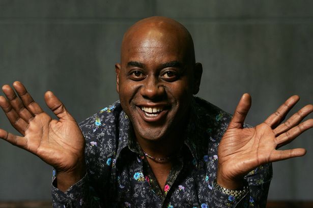 HQ Ainsley Harriott Wallpapers | File 37.07Kb