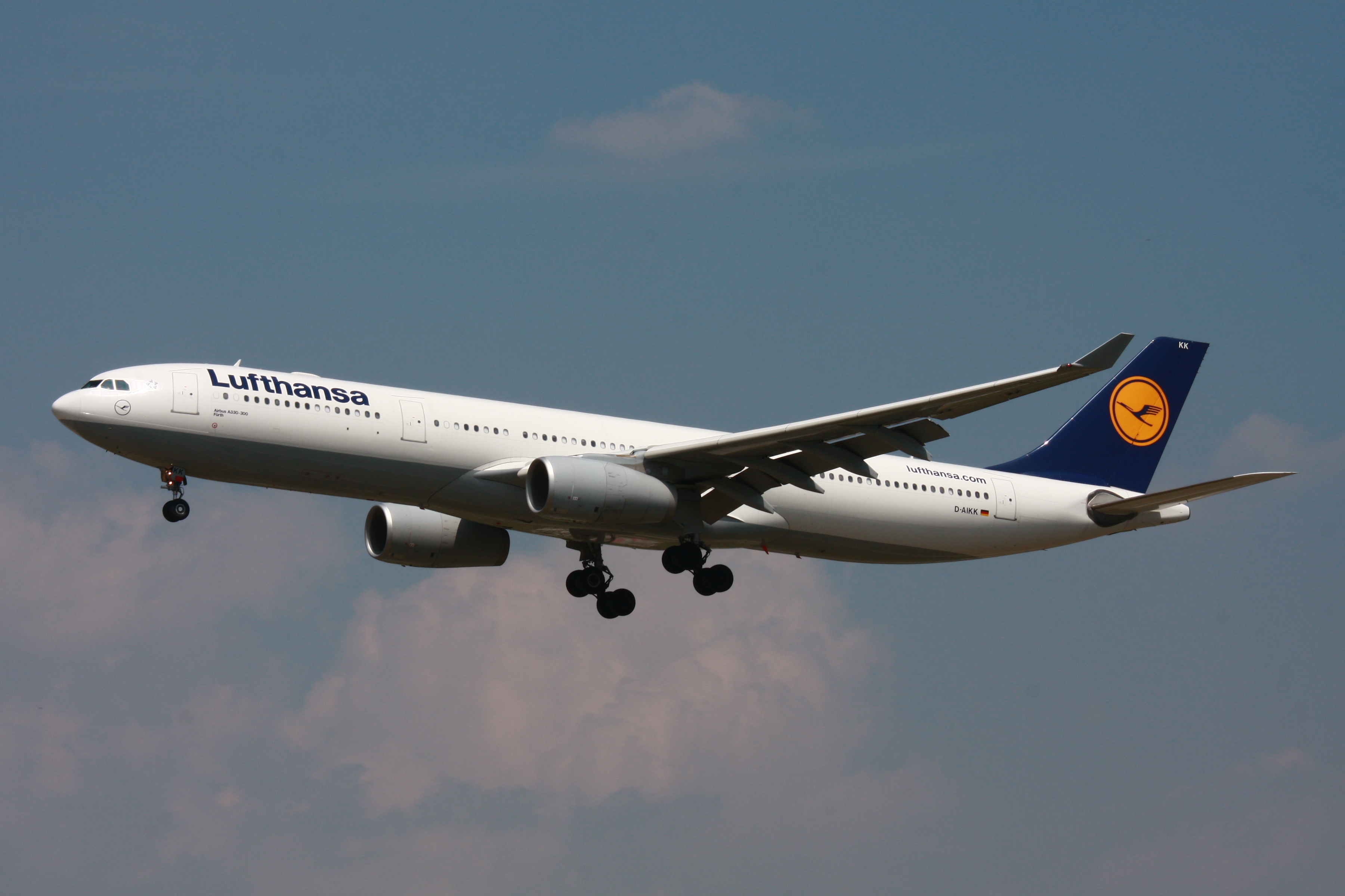 Airbus A330 Backgrounds on Wallpapers Vista