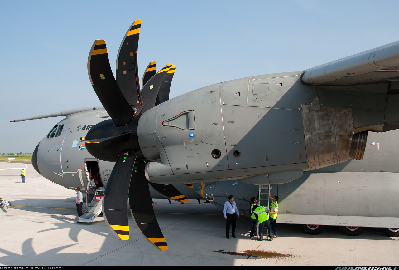 Amazing Airbus A400M Pictures & Backgrounds