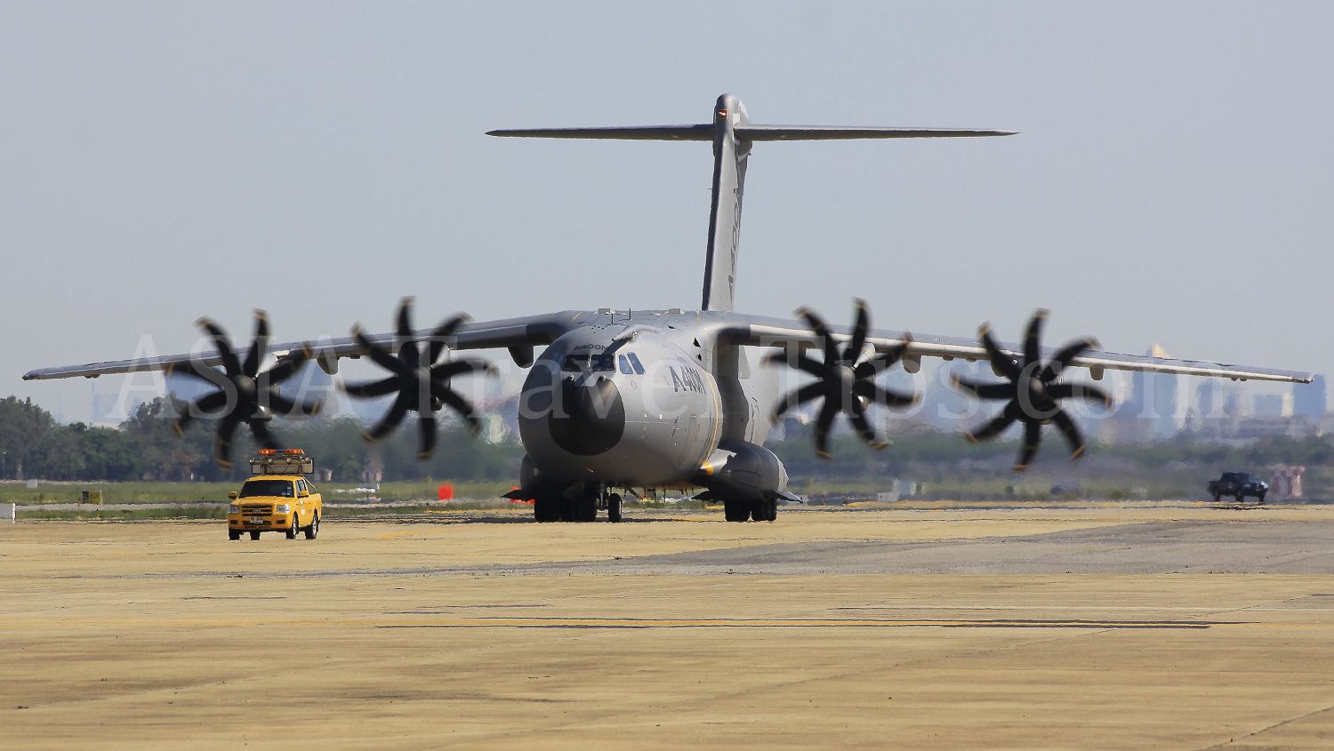 Nice wallpapers Airbus A400M 1500x845px