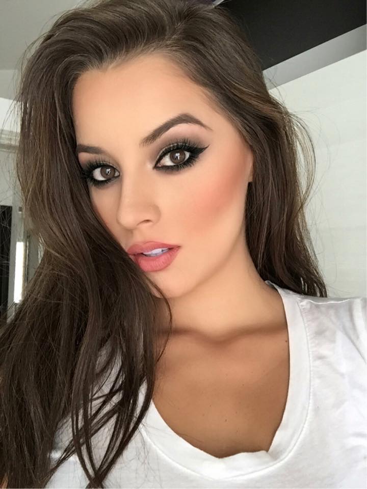Alejandra Lopez #15