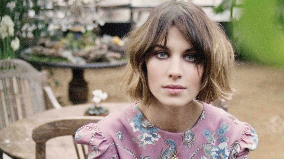 Amazing Alexa Chung Pictures & Backgrounds