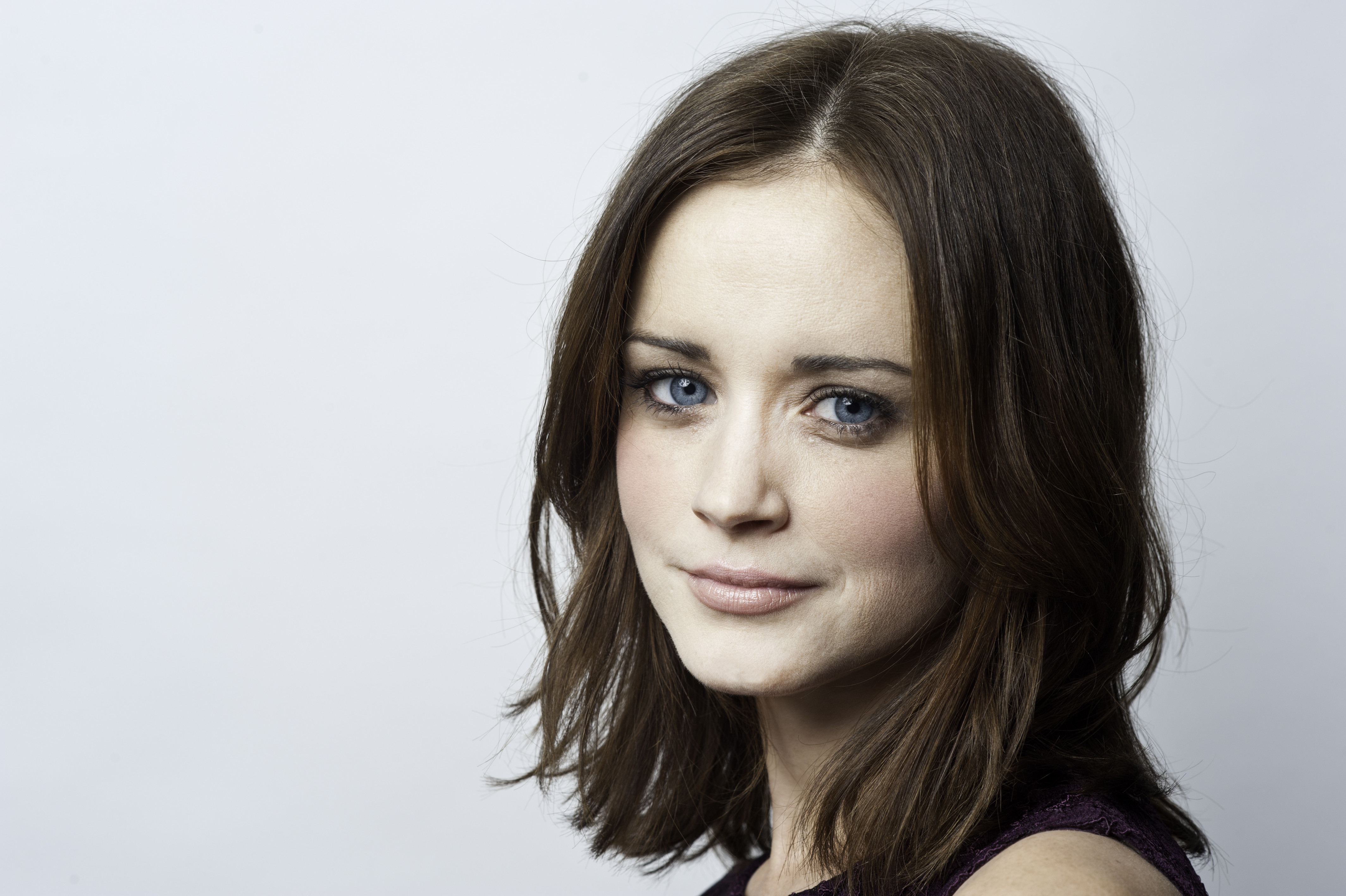 Alexis Bledel High Quality Background on Wallpapers Vista