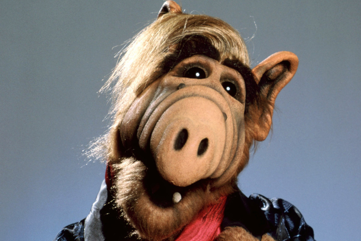 Amazing Alf Pictures & Backgrounds